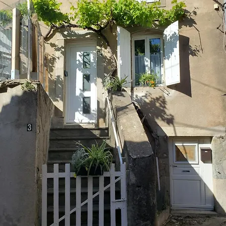 Charmante Petite Maison Audoise Holiday home Trausse